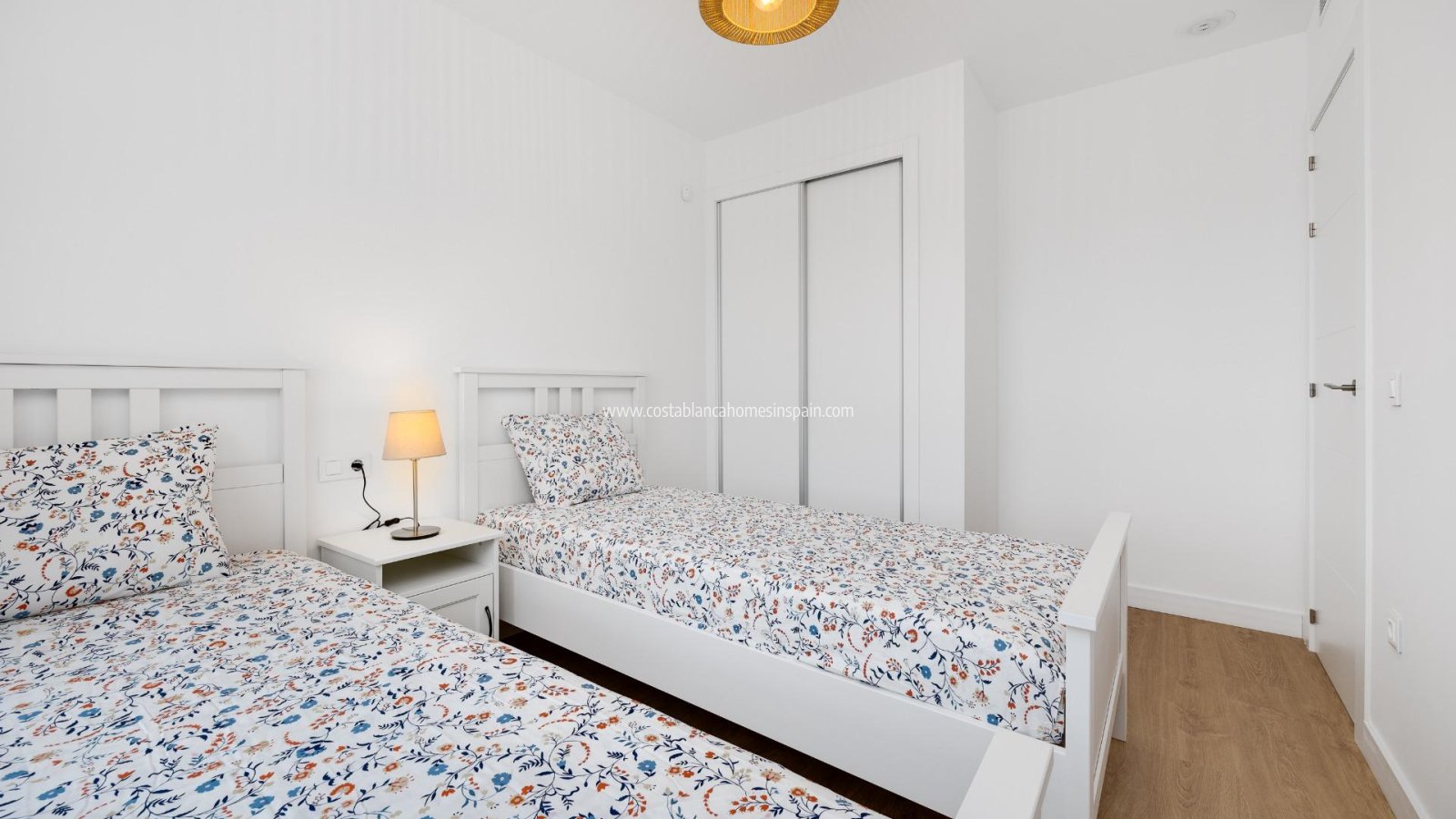 Resale - Apartment - Orihuela Costa - PAU 8