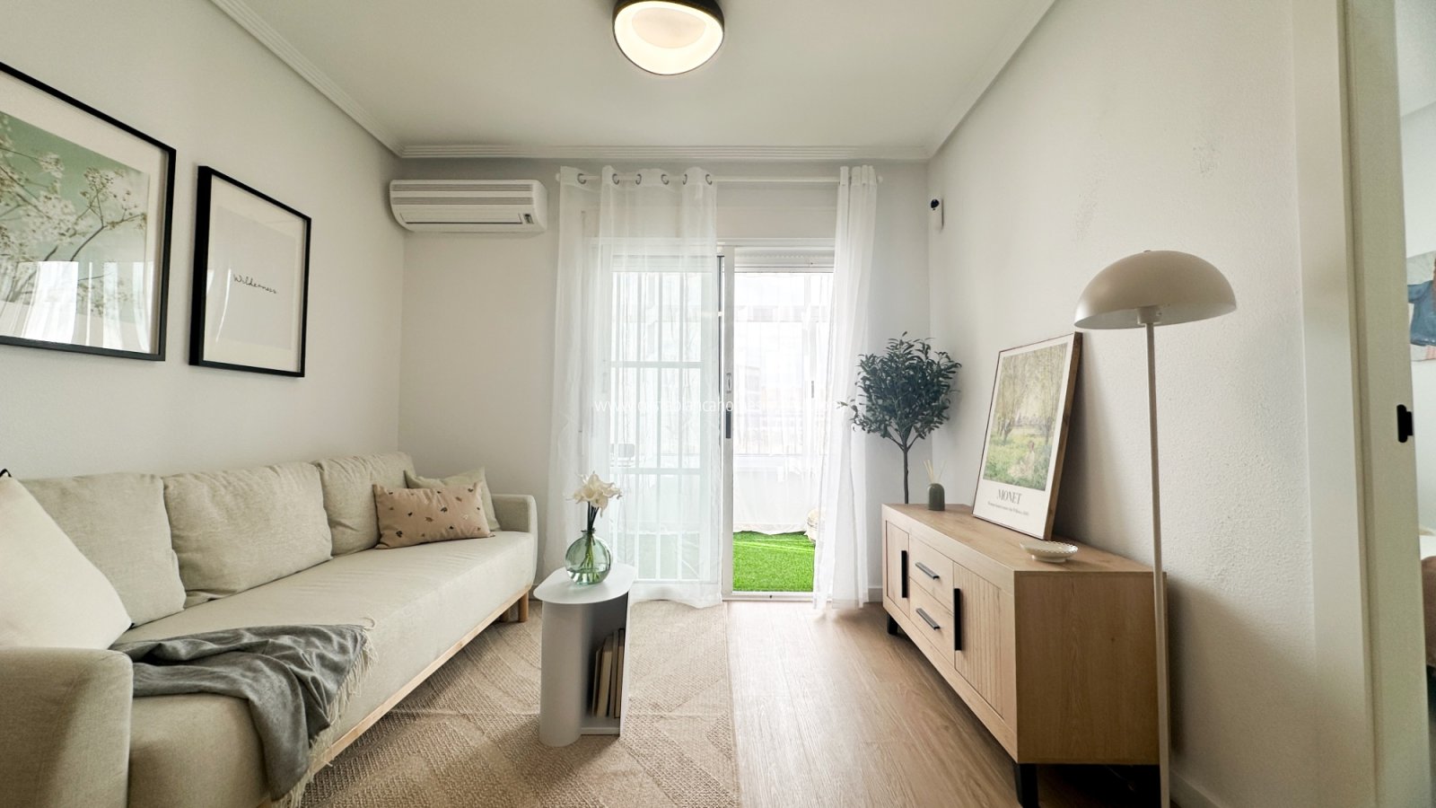 Resale - Apartment - Orihuela Costa - Playa Flamenca