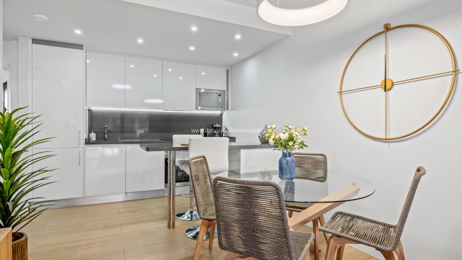 Resale - Apartment - Orihuela Costa - Villamartín