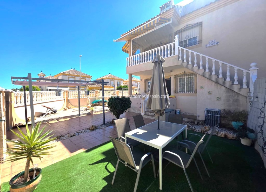 Resale - Apartment - Orihuela Costa - Villamartin