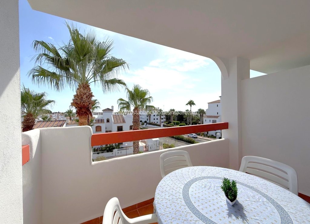 Resale - Apartment - Orihuela Costa - Villamartin