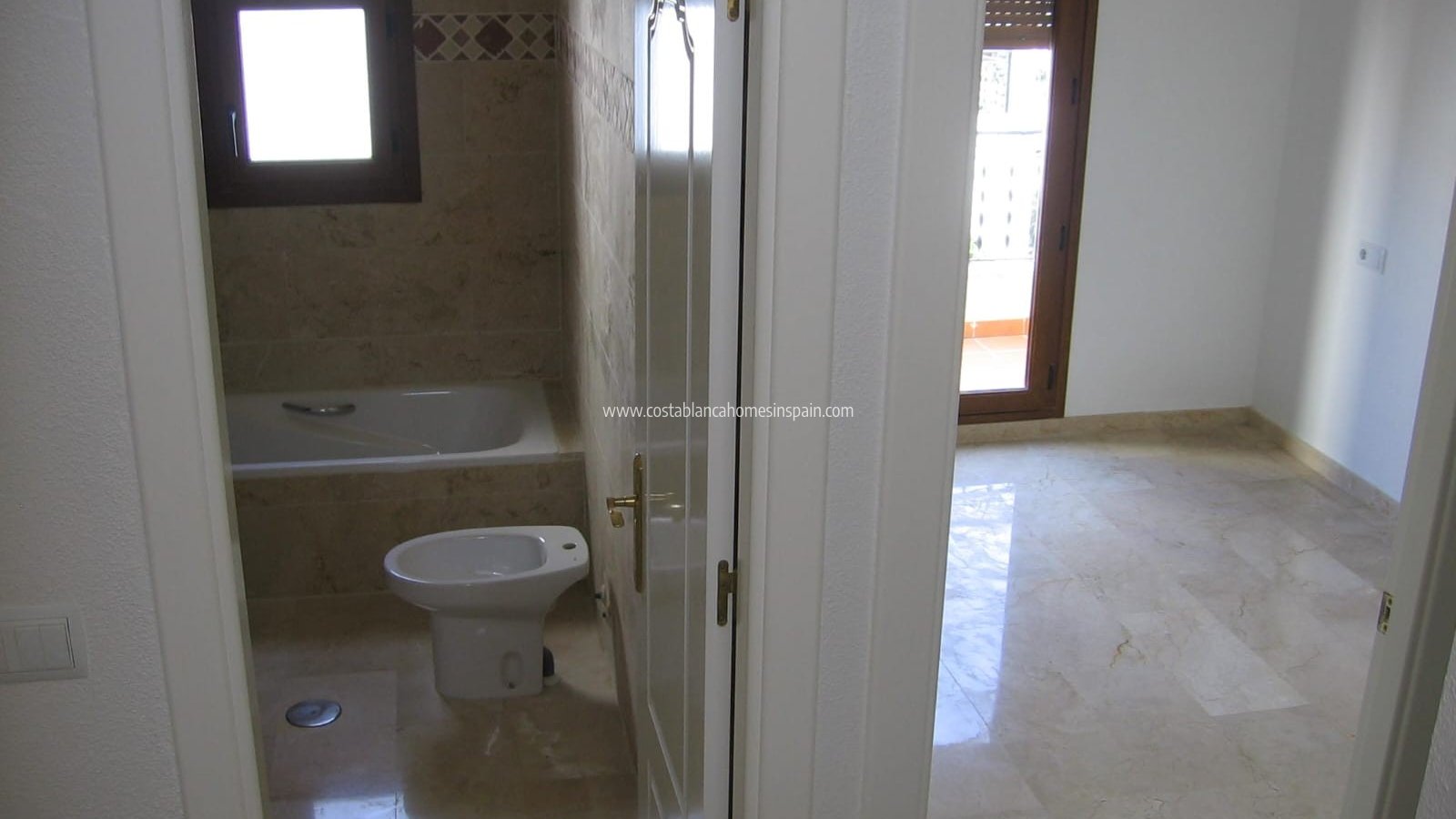 Resale - Apartment - Orihuela Costa - Villamartin