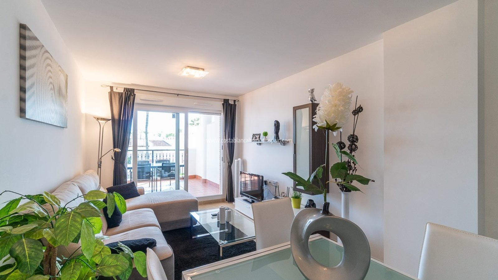 Resale - Apartment - Orihuela Costa - Villamartin