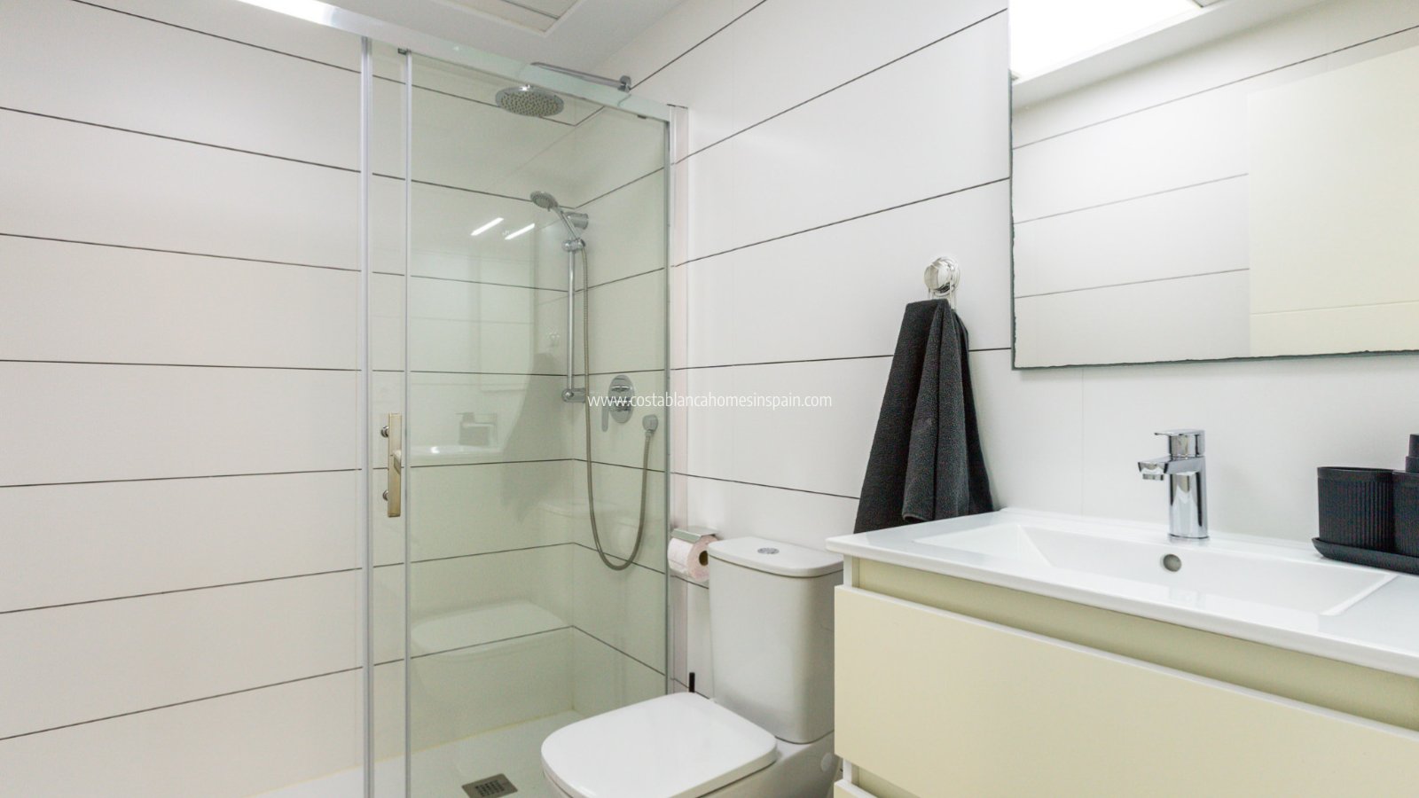 Resale - Apartment - Orihuela Costa - Villamartin