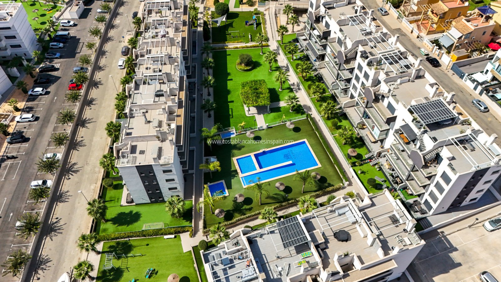 Resale - Apartment - Orihuela Costa - Villamartin