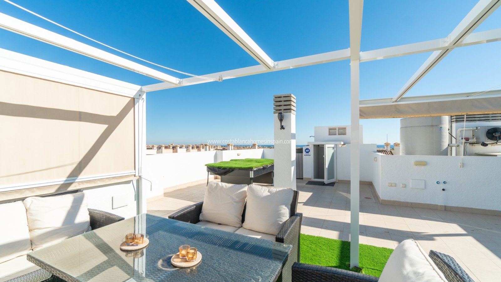 Resale - Apartment - Orihuela Costa - Villamartin