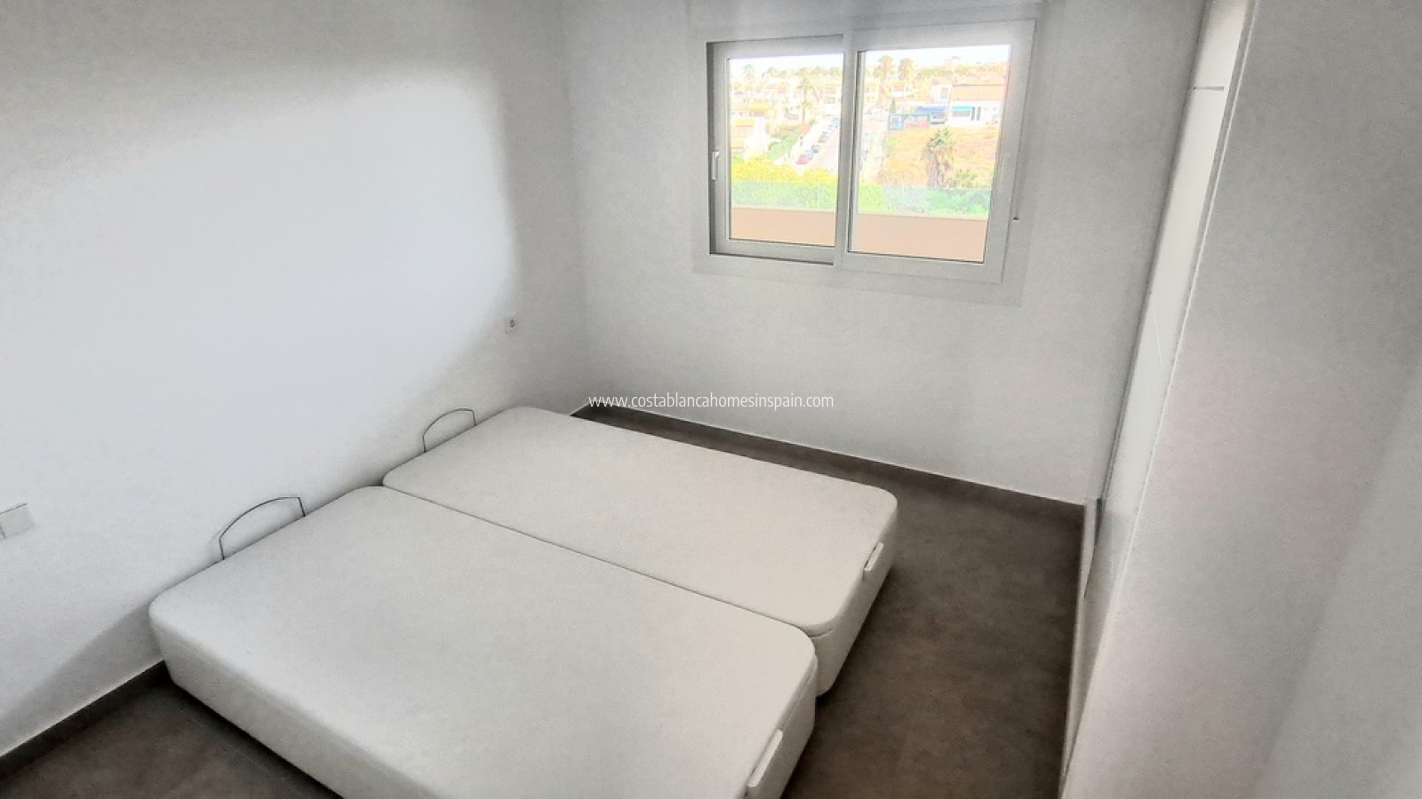 Resale - Apartment - Playa Flamenca - Costa Blanca