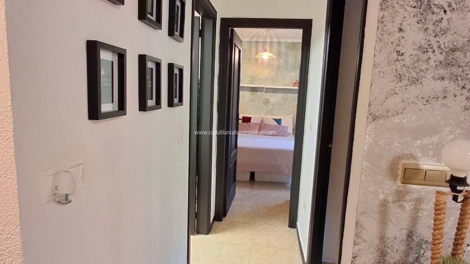 Resale - Apartment - Playa Flamenca - Costa Blanca