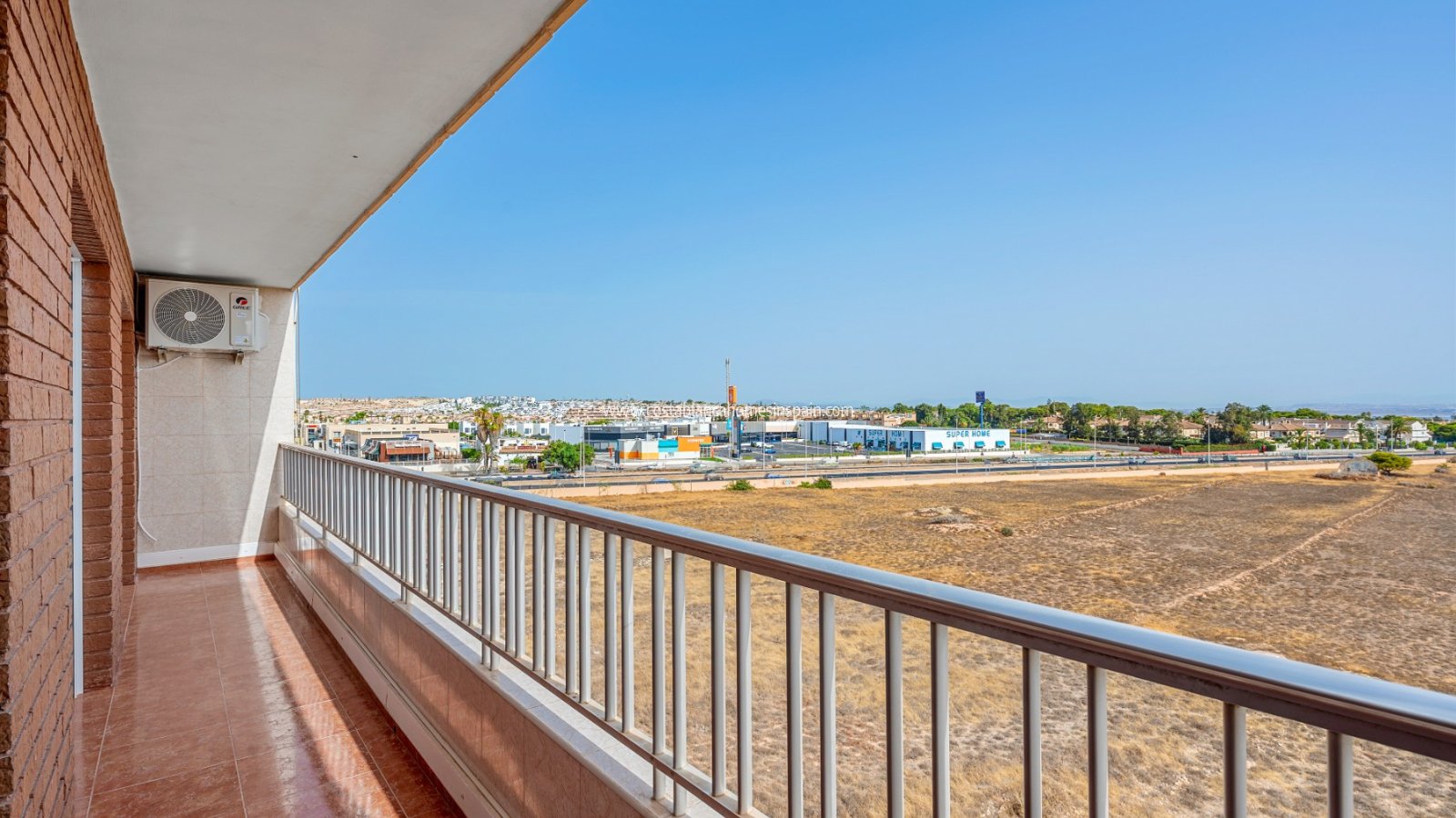 Resale - Apartment - Punta Prima
