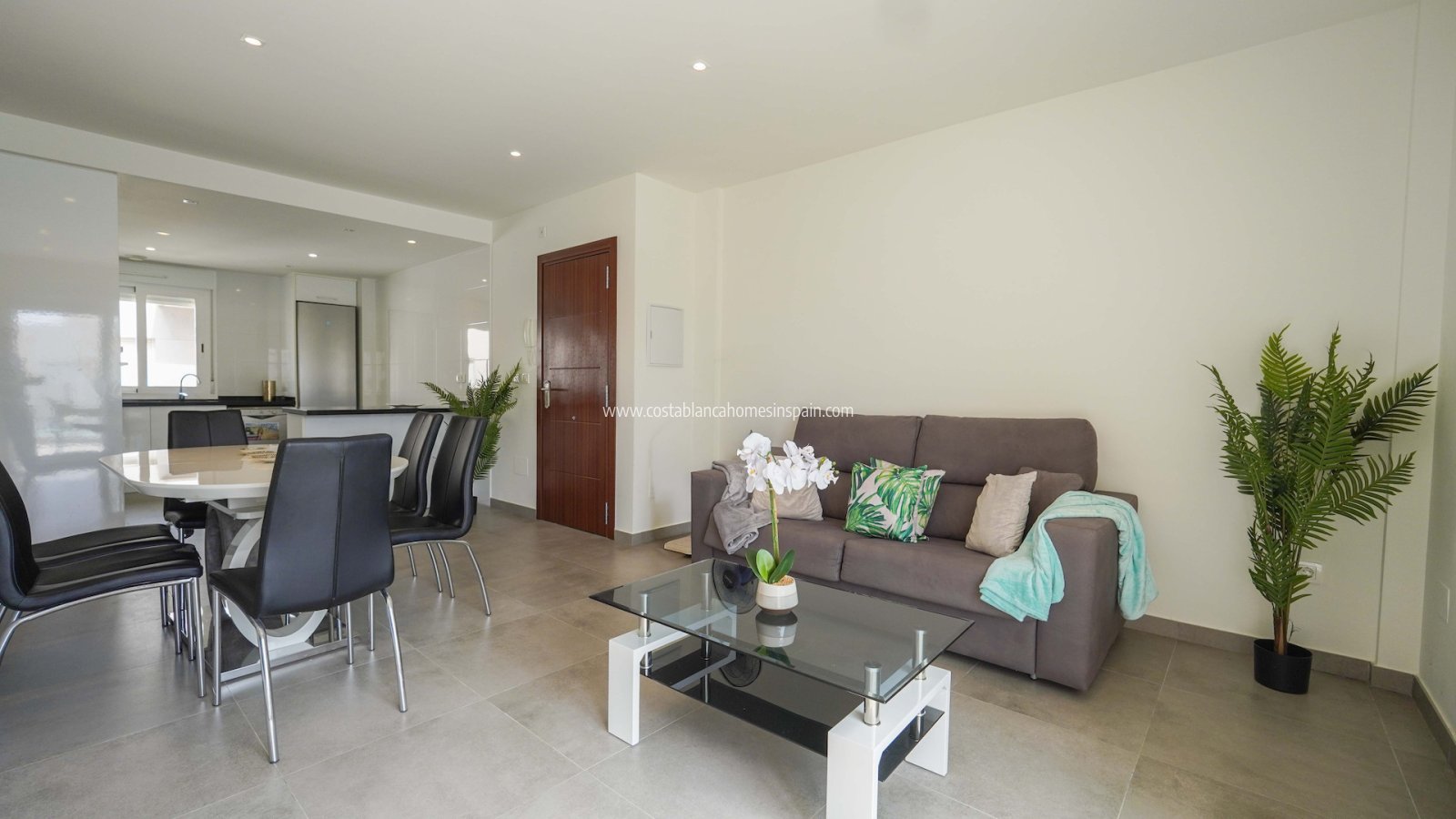 Resale - Apartment - Torrevieja - Aguas Nuevas