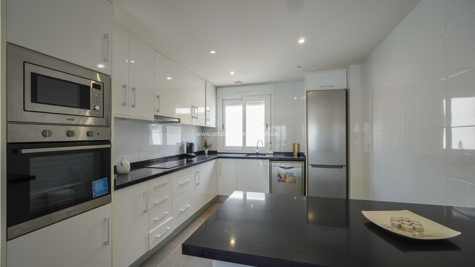 Resale - Apartment - Torrevieja - Aguas Nuevas
