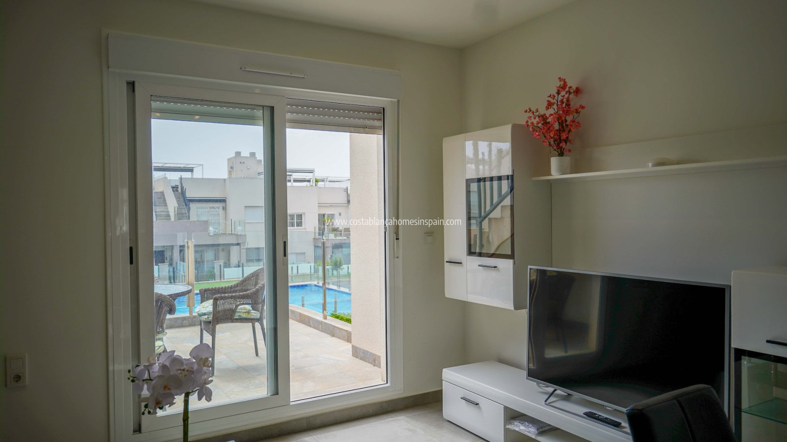 Resale - Apartment - Torrevieja - Aguas Nuevas