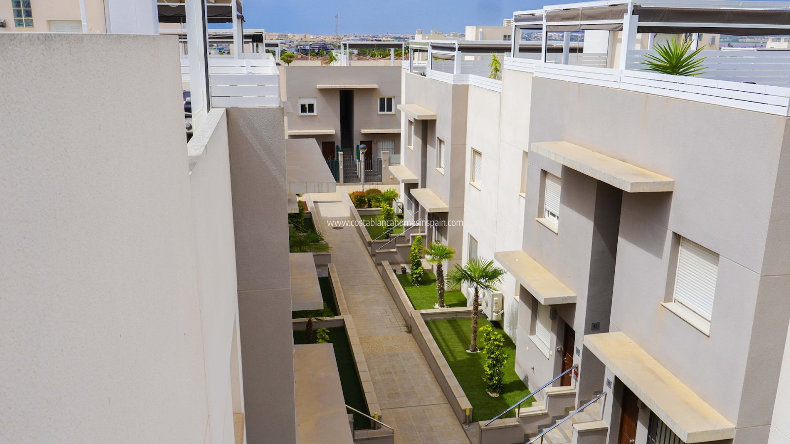 Resale - Apartment - Torrevieja - Aguas Nuevas
