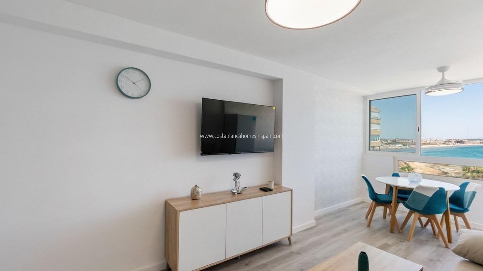 Resale - Apartment - Torrevieja - Cabo cervera