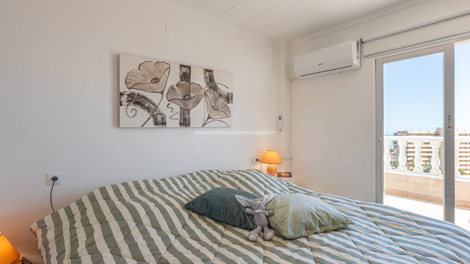 Resale - Apartment - Torrevieja - Cabo cervera