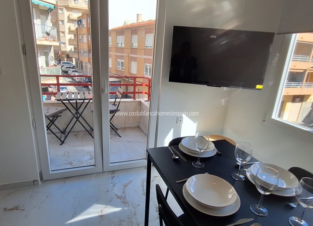 Resale - Apartment - Torrevieja - Center