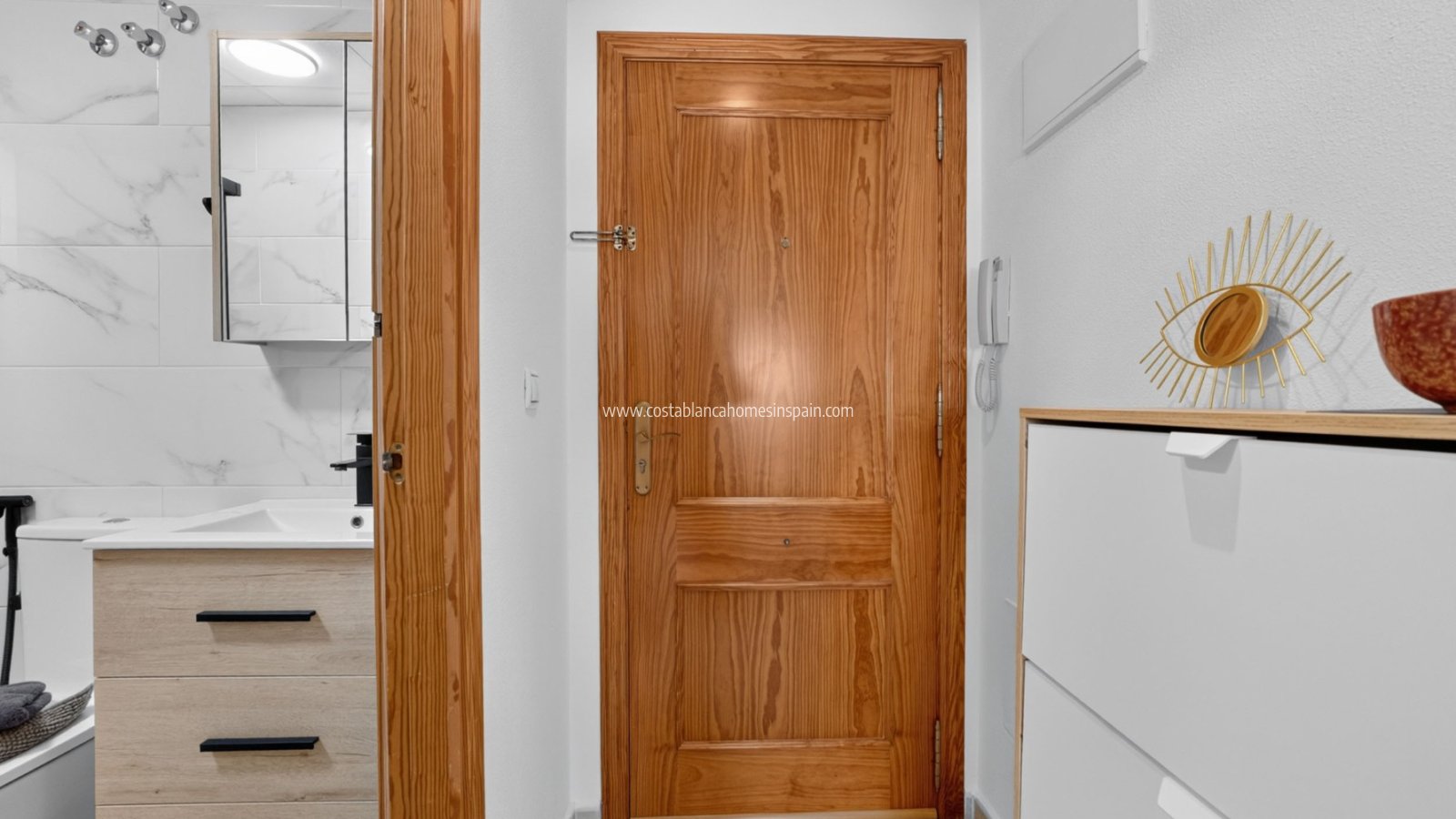 Resale - Apartment - Torrevieja - Centro