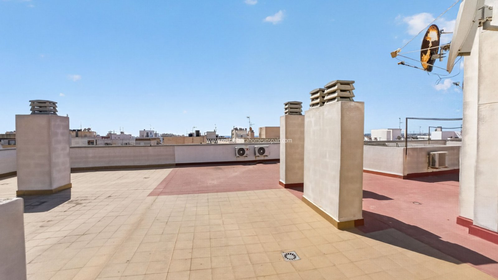 Resale - Apartment - Torrevieja - Centro