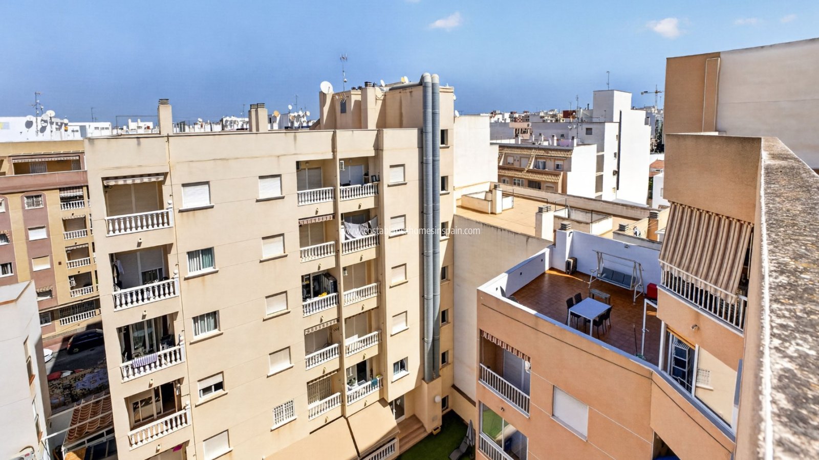 Resale - Apartment - Torrevieja - Centro
