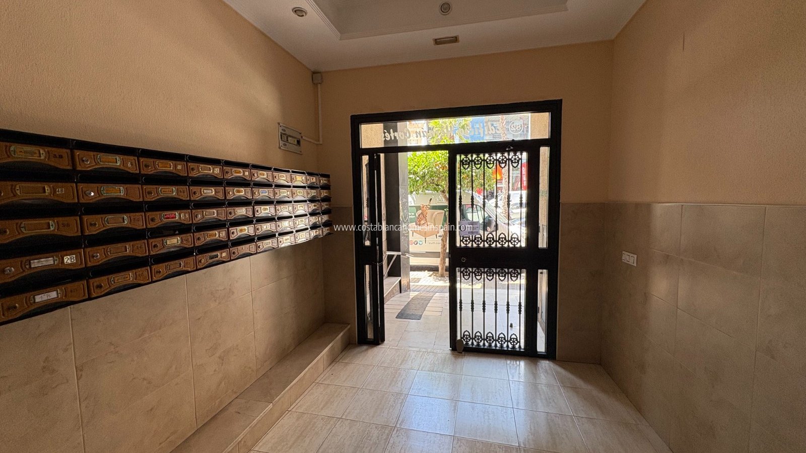 Resale - Apartment - Torrevieja - Centro