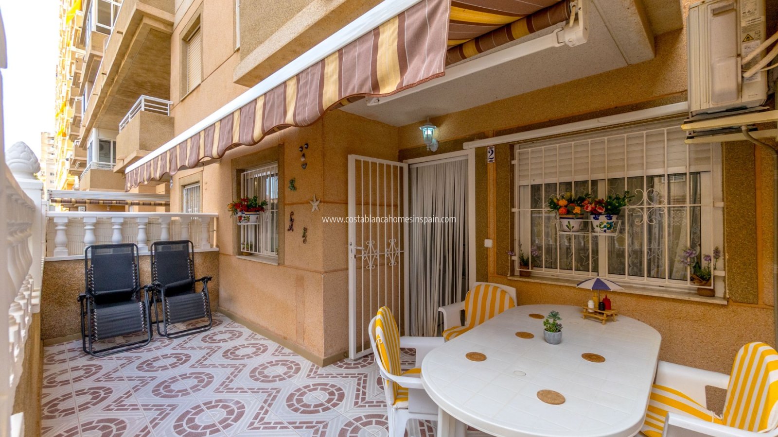Resale - Apartment - Torrevieja - Centro