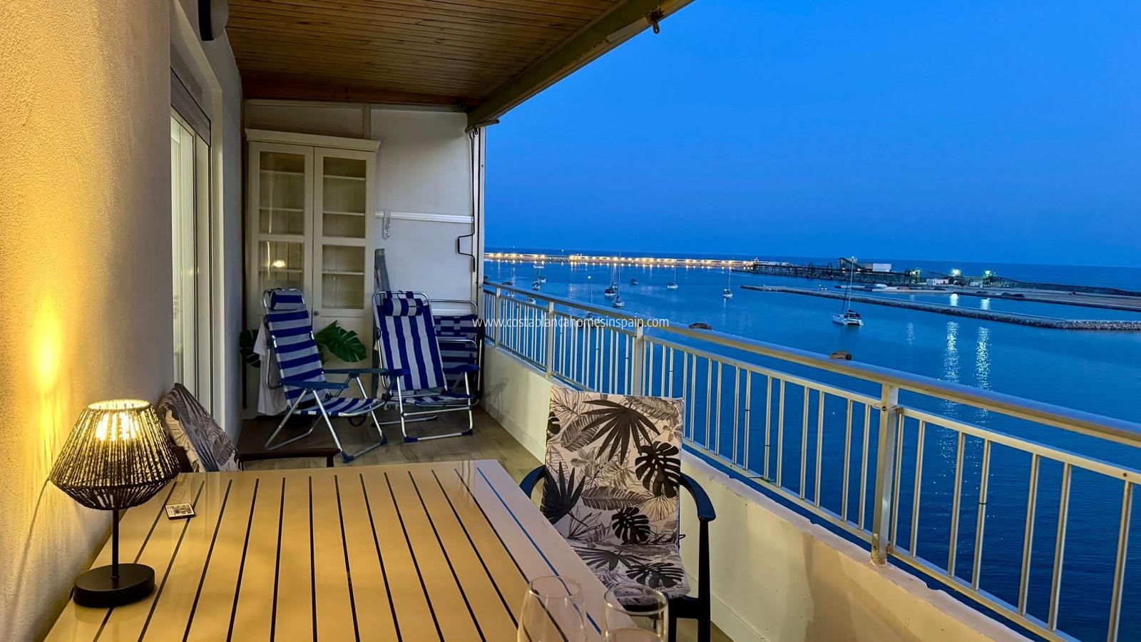 Resale - Apartment - Torrevieja - Centro