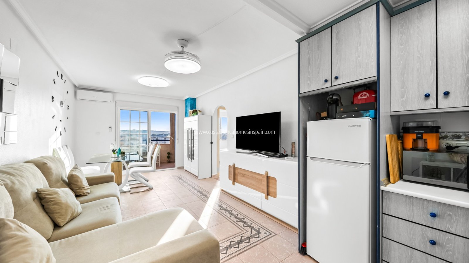 Resale - Apartment - Torrevieja - La Mata