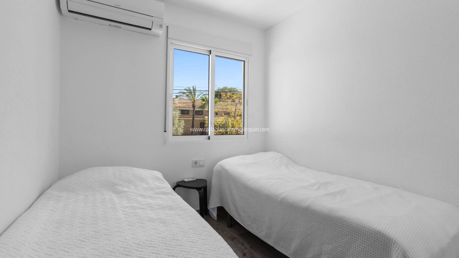 Resale - Apartment - Torrevieja - Lago jardin