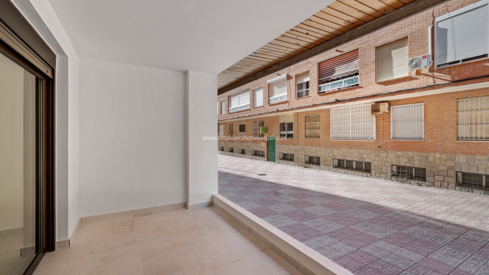 Resale - Apartment - Torrevieja - Orihuela Costa