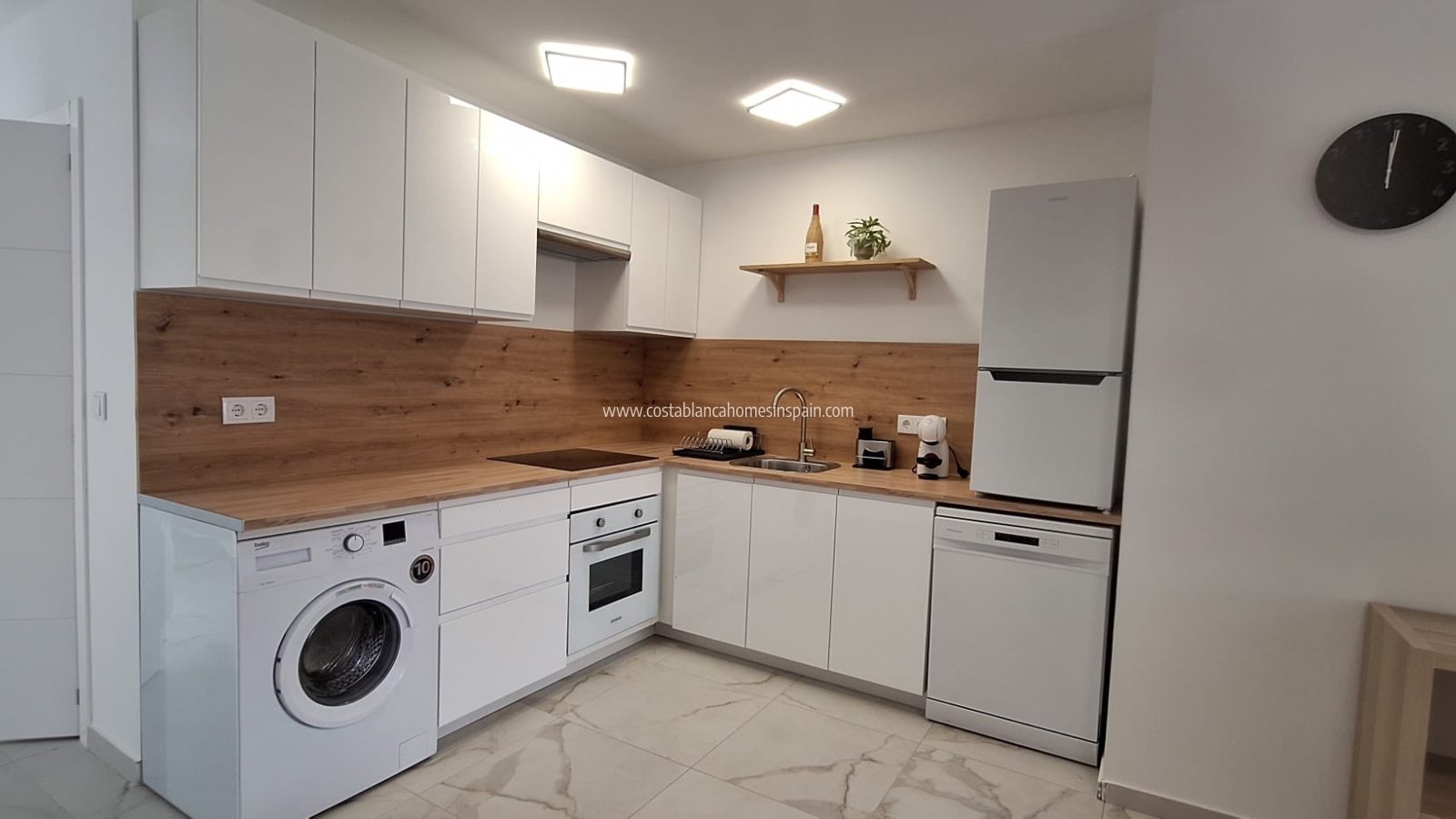 Resale - Apartment - Torrevieja - Playa Los Naufragos