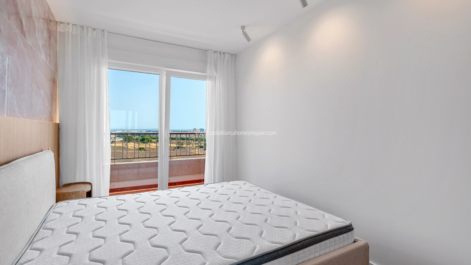Resale - Apartment - Torrevieja - Punta Prima