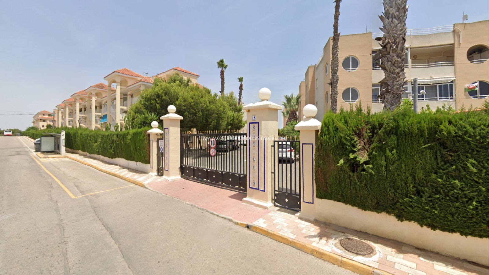 Resale - Apartment - Torrevieja - Urbanización San Luis