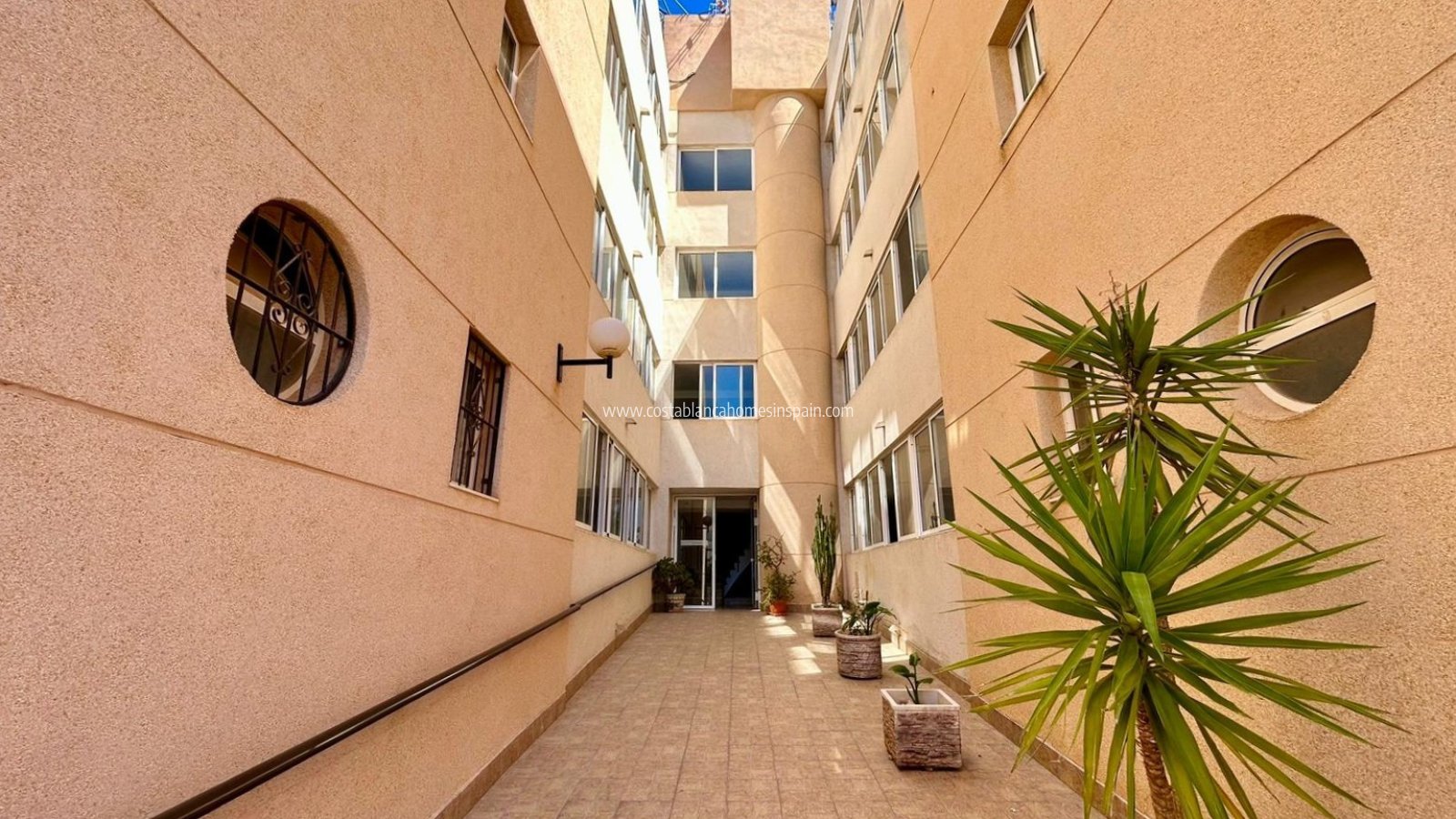 Resale - Apartment - Torrevieja - Urbanización San Luis