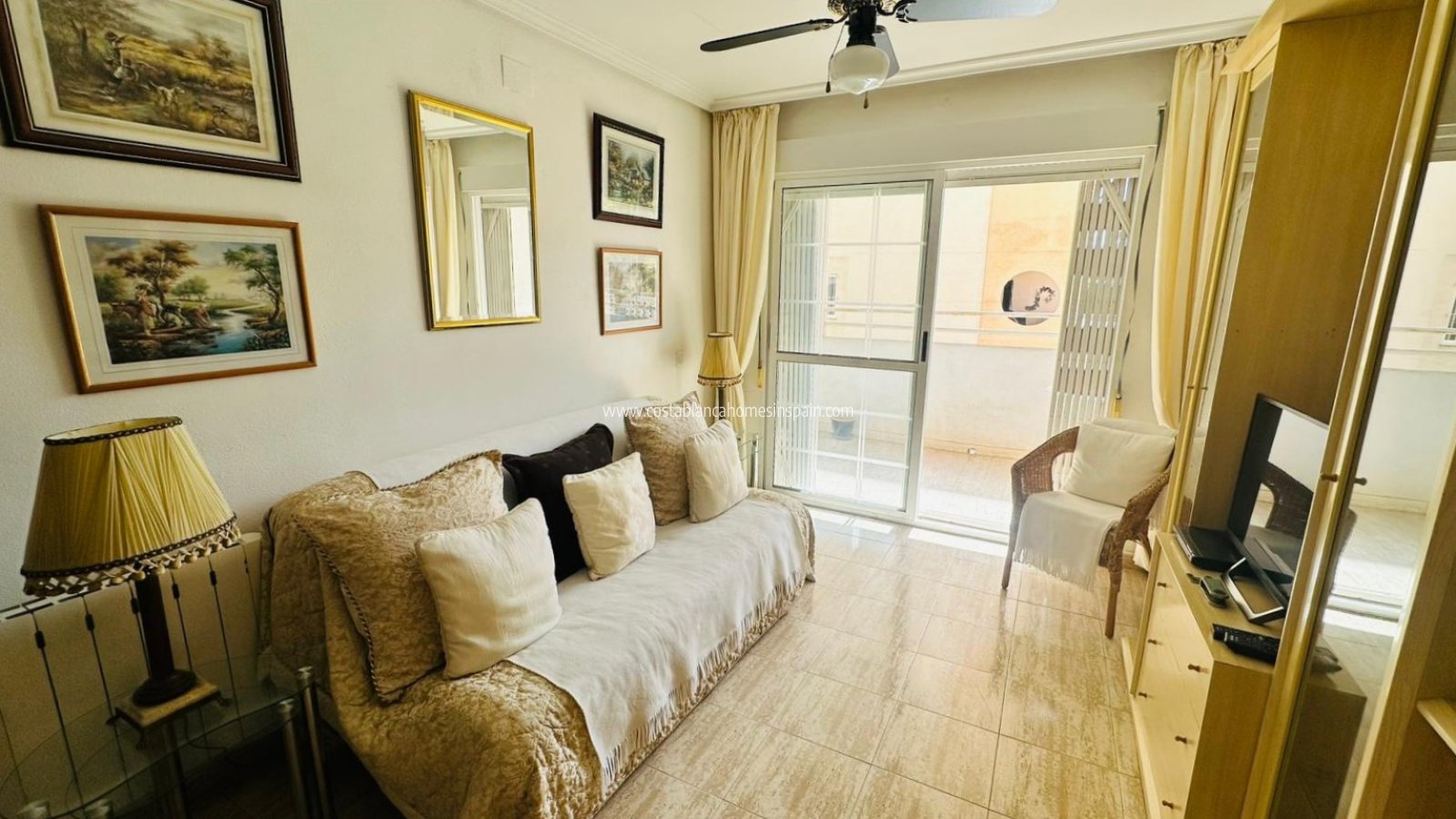 Resale - Apartment - Torrevieja - Urbanización San Luis