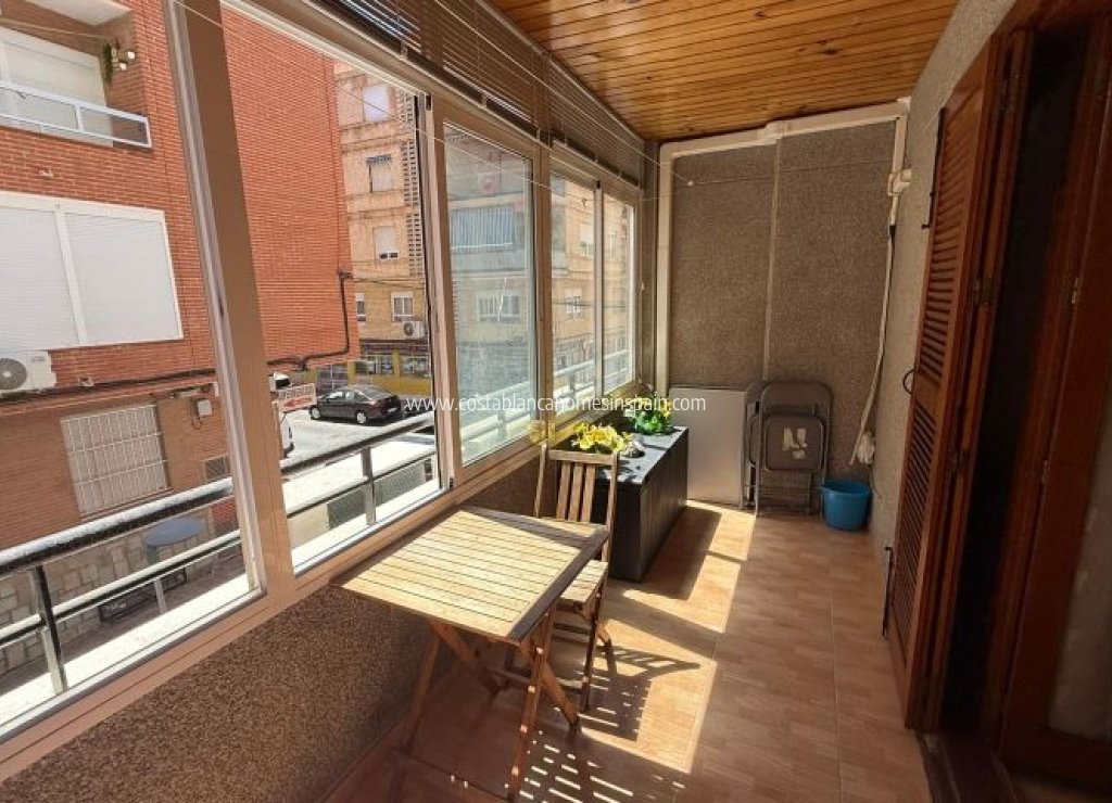Resale - Apartment - Torrevieja