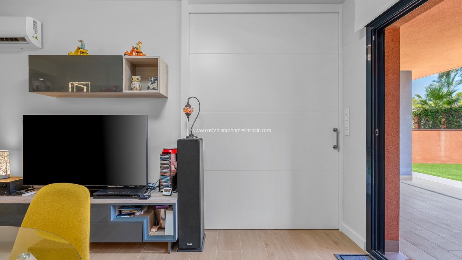 Resale - Apartment - Villamartin - Lomas del Golf