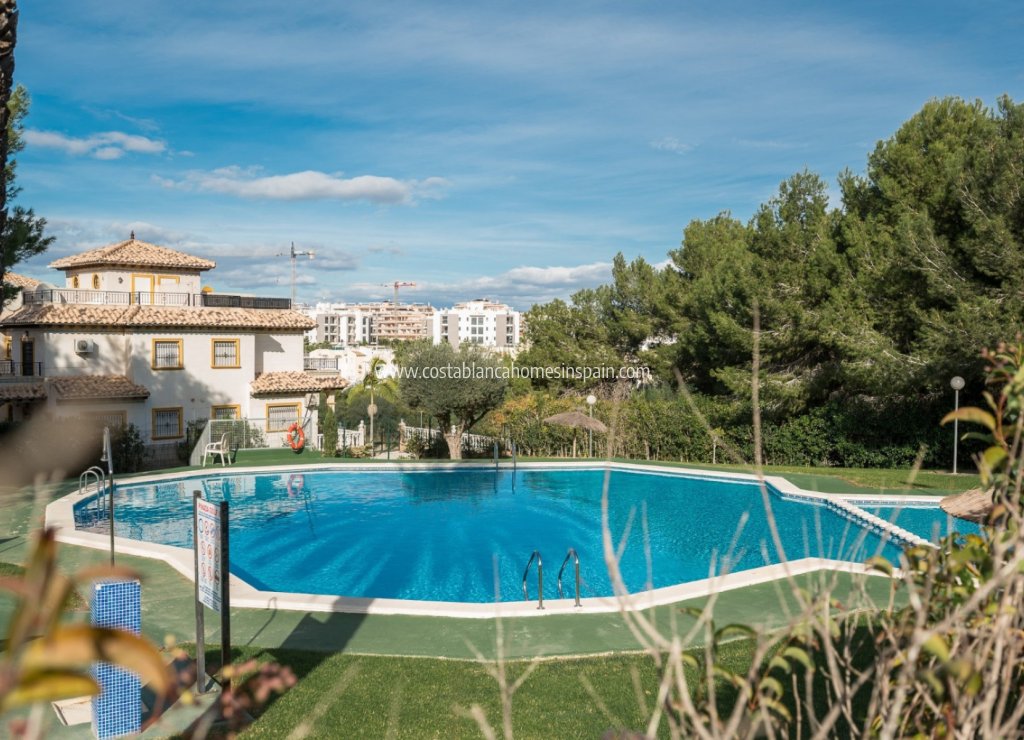 Resale - Apartment - Villamartin - Pinada Golf
