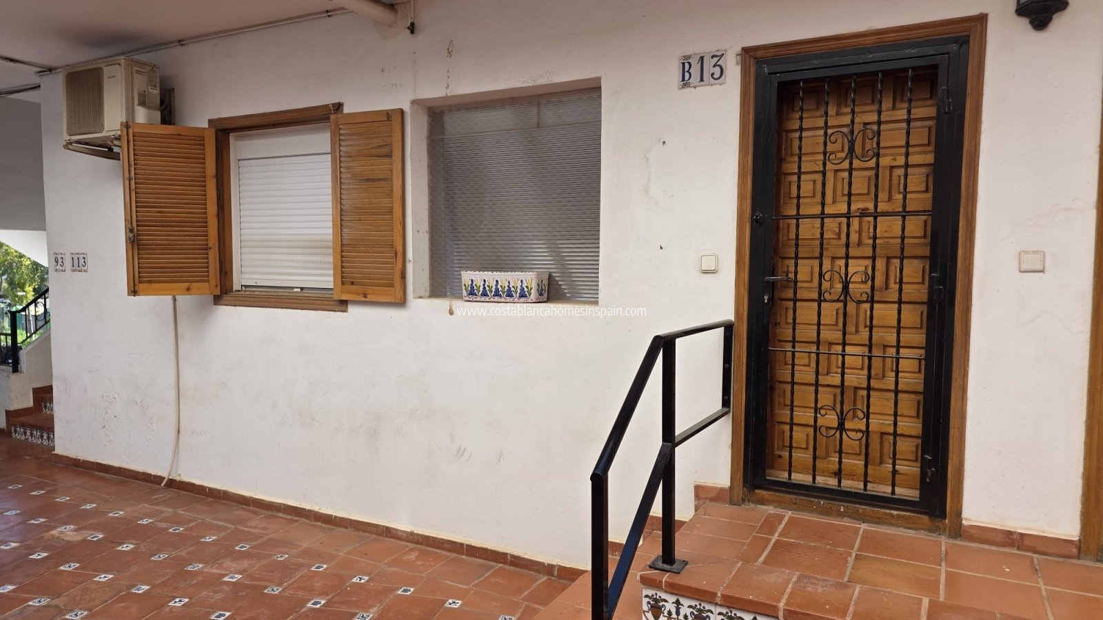 Resale - Apartment - Villamartin