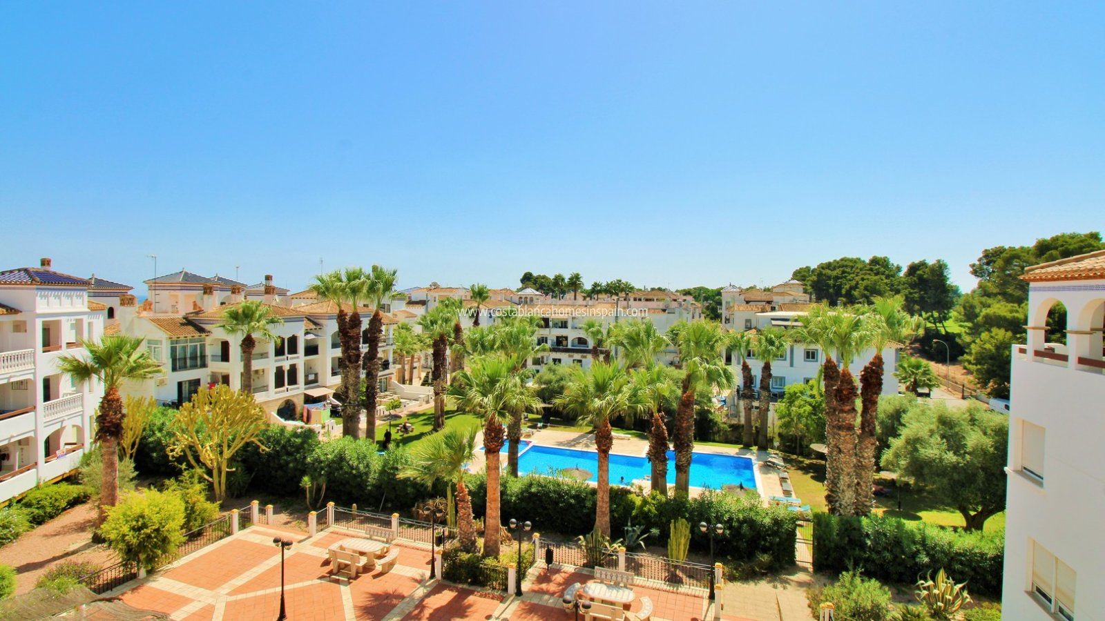 Resale - Apartment - Villamartin