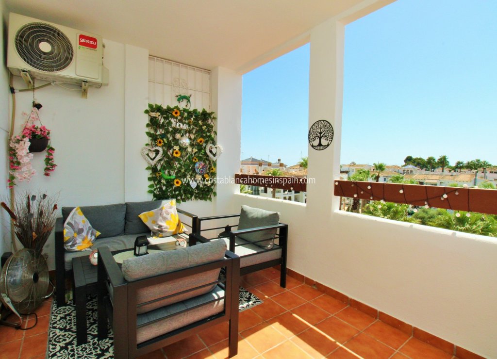 Resale - Apartment - Villamartin