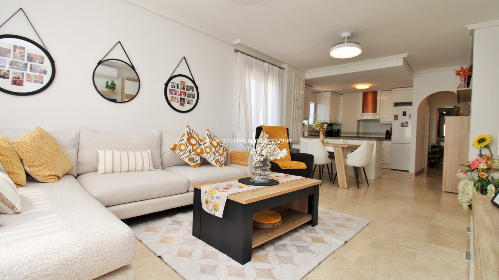 Resale - Apartment - Villamartin