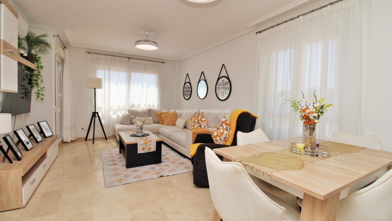 Resale - Apartment - Villamartin