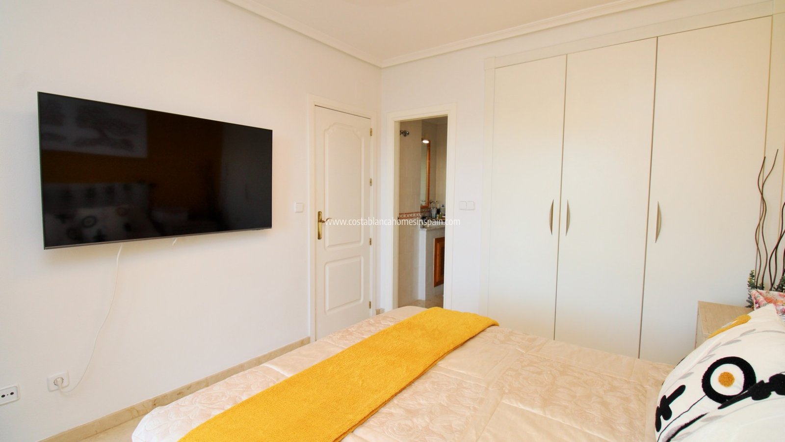 Resale - Apartment - Villamartin