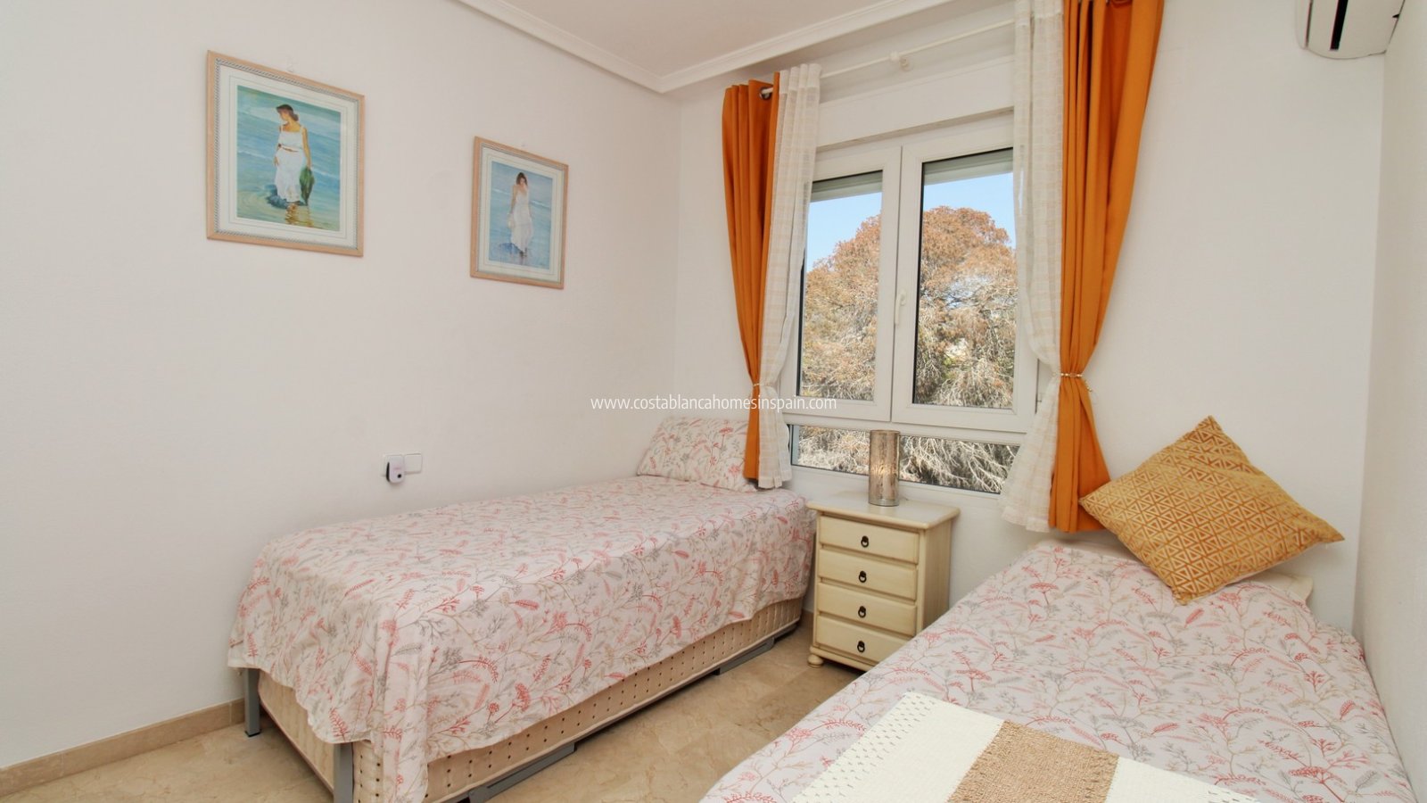 Resale - Apartment - Villamartin