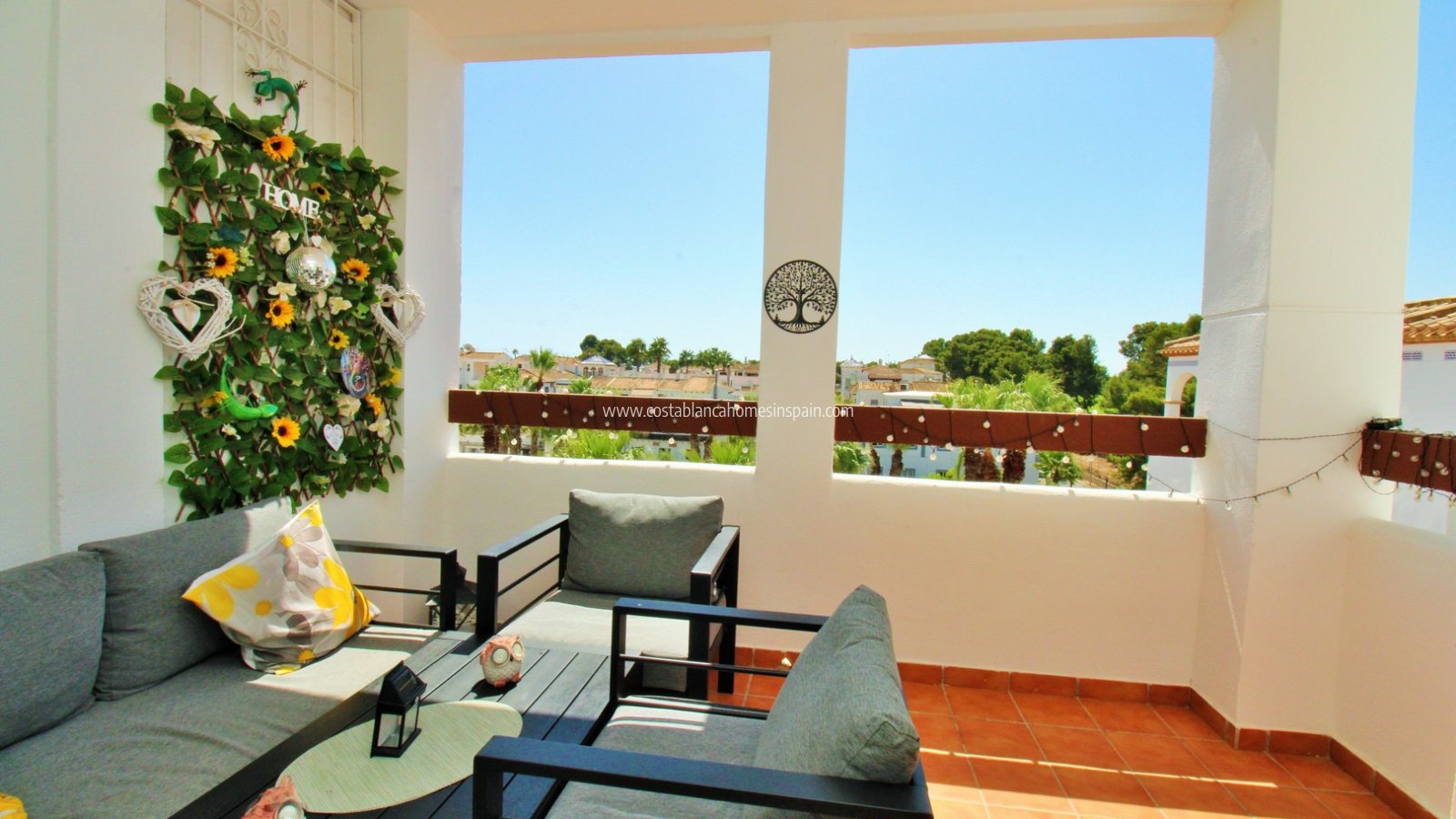 Resale - Apartment - Villamartin