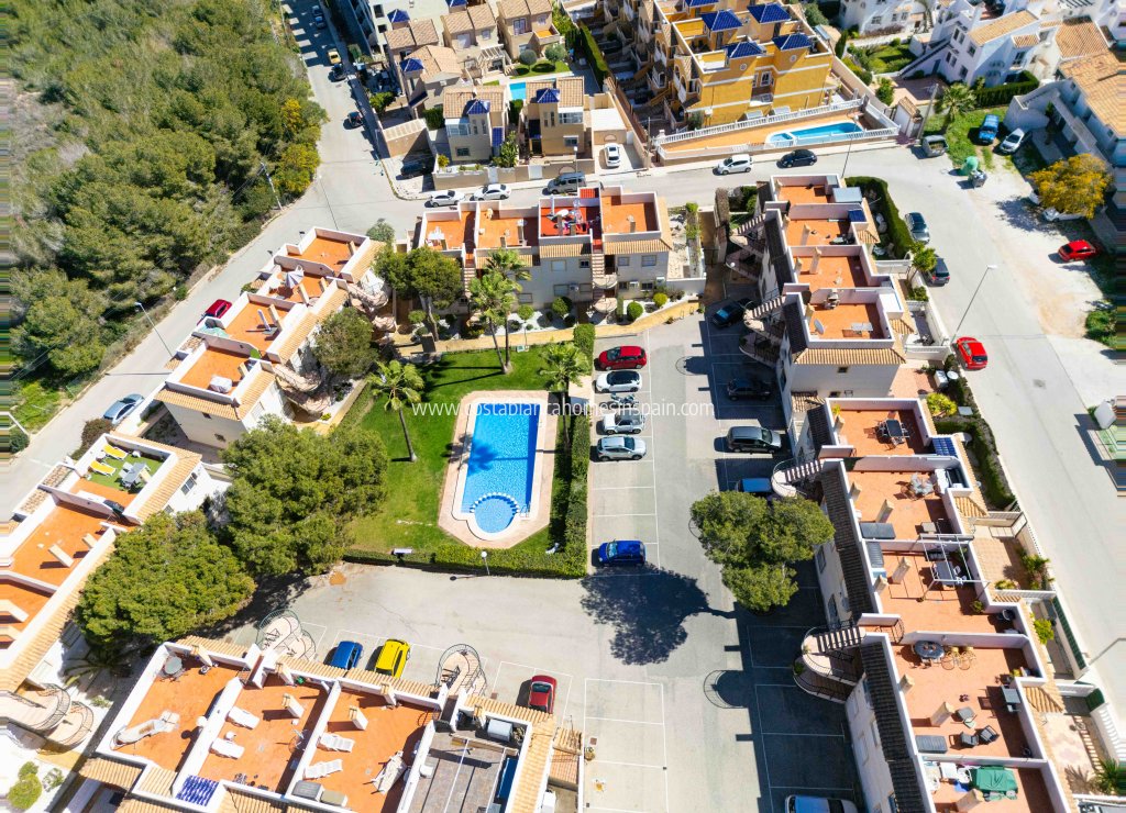 Resale - Apartment - Villamartin