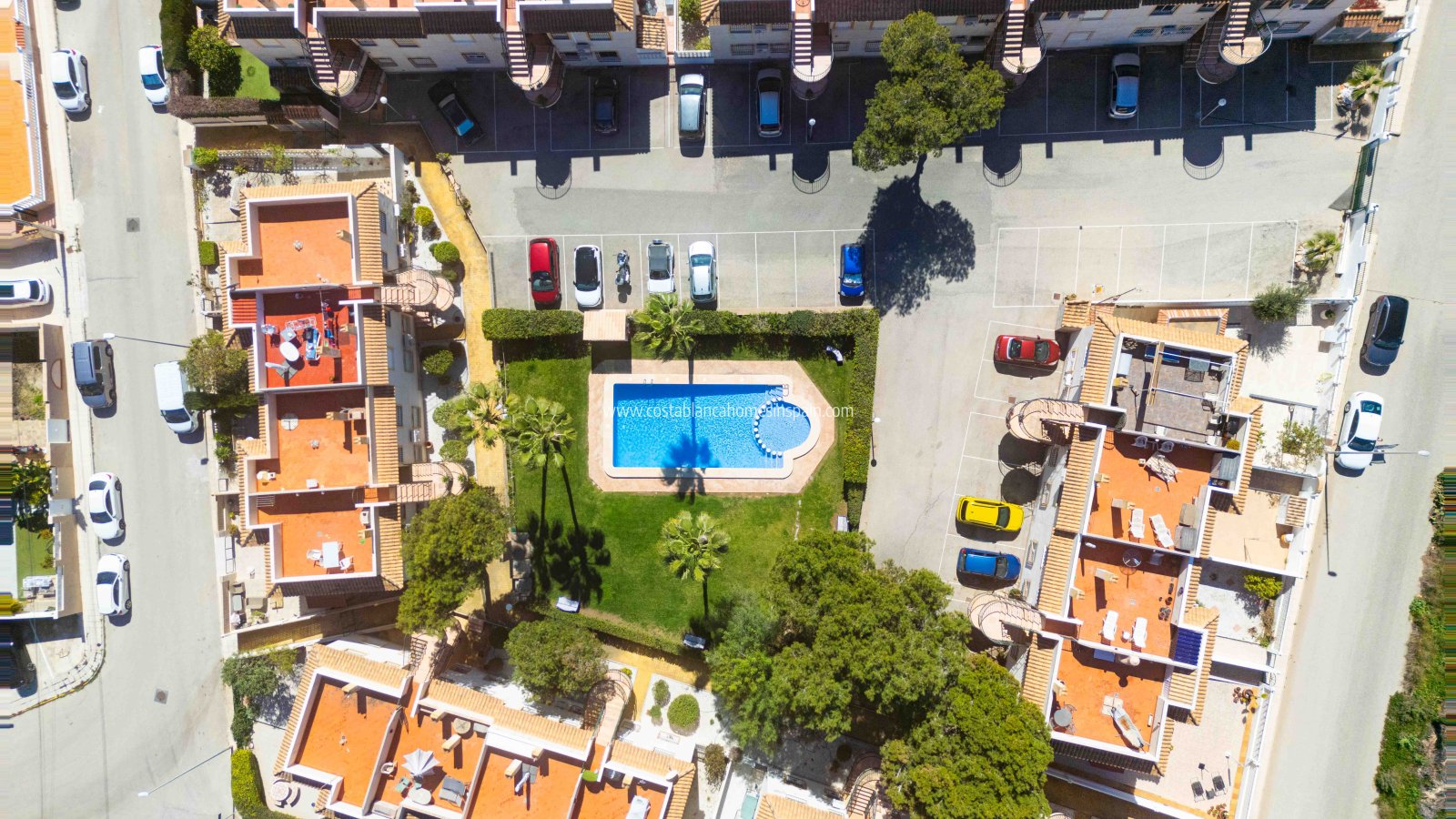 Resale - Apartment - Villamartin