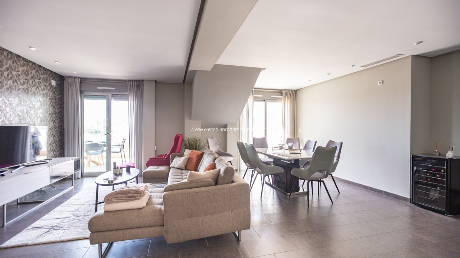 Resale - Apartment - Villamartin