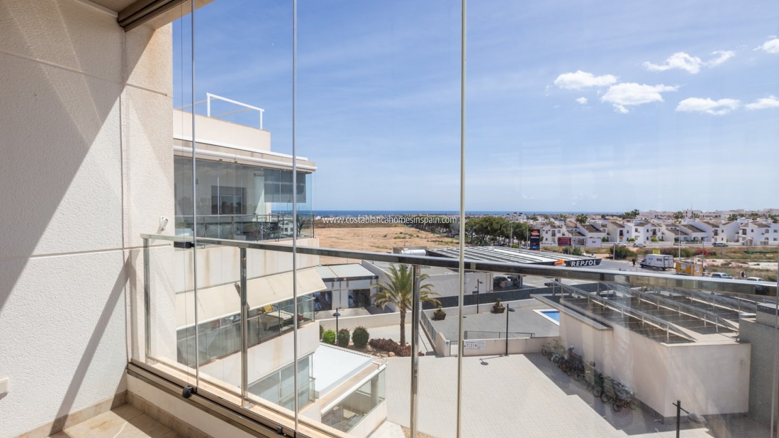 Resale - Apartment - Villamartin