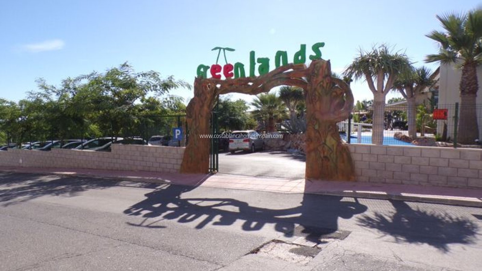 Resale - Apartment - Villamartin